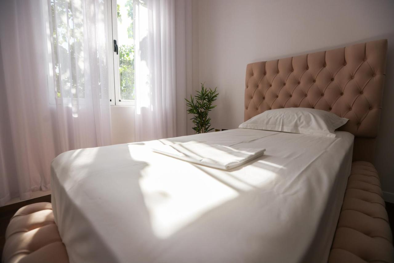 "Middlenest" Central Apartment Tirana Exterior photo